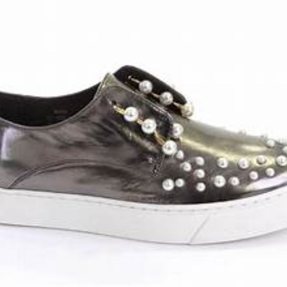 Russel Matos Nina Sneakers - Picture 10 of 13